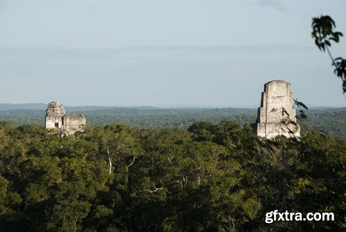 Mayan pyramids, 20 x UHQ JPEG