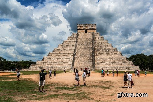 Mayan pyramids, 20 x UHQ JPEG