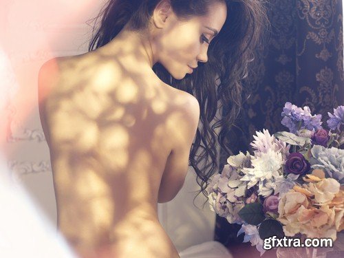 Naked girl with flowers