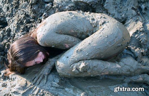 Collection girl in the mud dust woman 25 HQ Jpeg