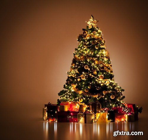 Christmas tree with gifts