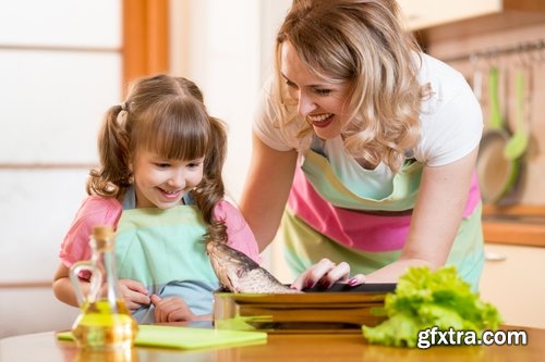 Collection chef girl woman with a frying pan 25 HQ Jpeg