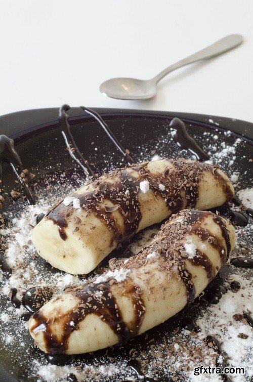 Banana in chocolate