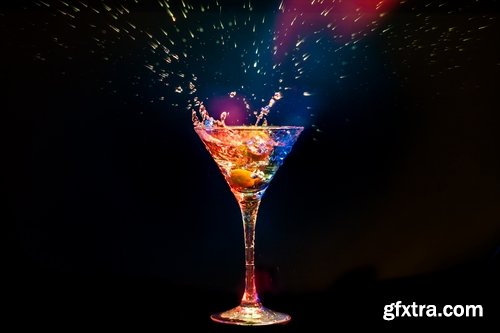 Collection of cocktail glass with a drink splashing 25 HQ Jpeg