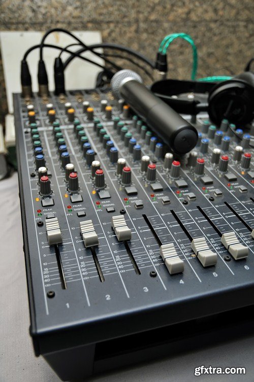 sound mixer console 12X JPEG