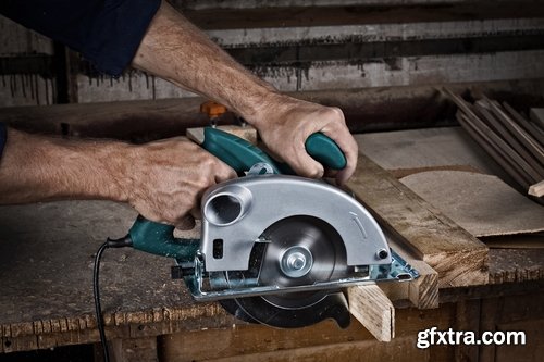 Collection of man with a circular saw 25 HQ Jpeg