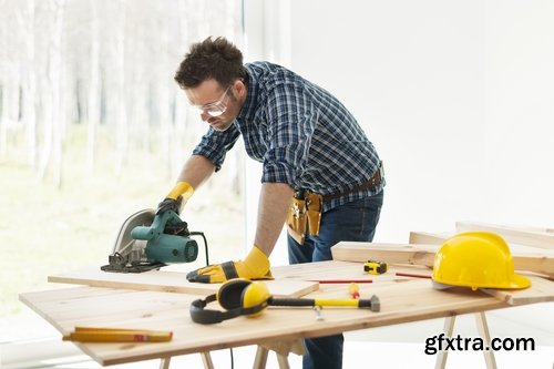 Collection of man with a circular saw 25 HQ Jpeg