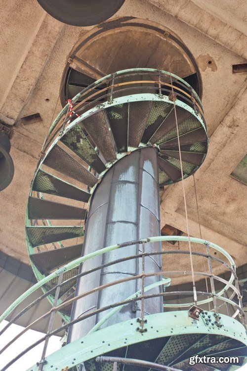 spiral staircase 15x JPEG