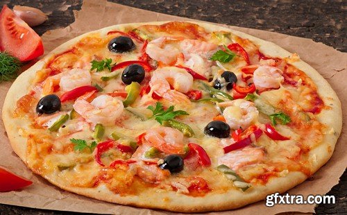 Pizza with seafood 1