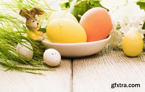 Easter background with chicks, flowers and Easter eggs