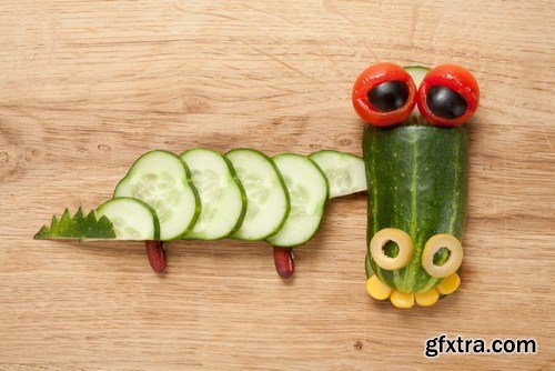 FUNNY ANIMALS OF FRUITS & VEGETABLES 15x JPEG