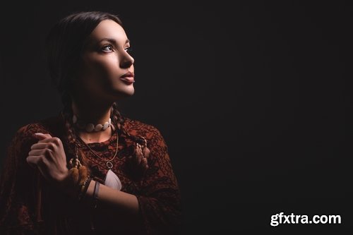 Collection of American Indian girl woman with feathers on the head 25 HQ Jpeg