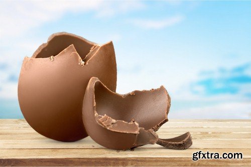 Chocolate egg