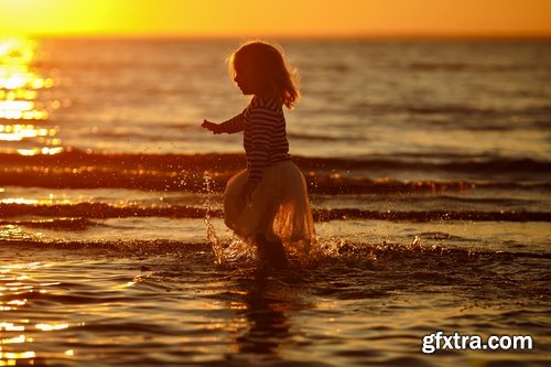 Collection sunset people man woman girl beach nature landscape 25 HQ Jpeg