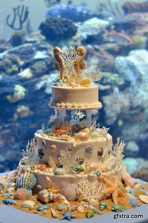 Wedding cake 2-7xJPEGs