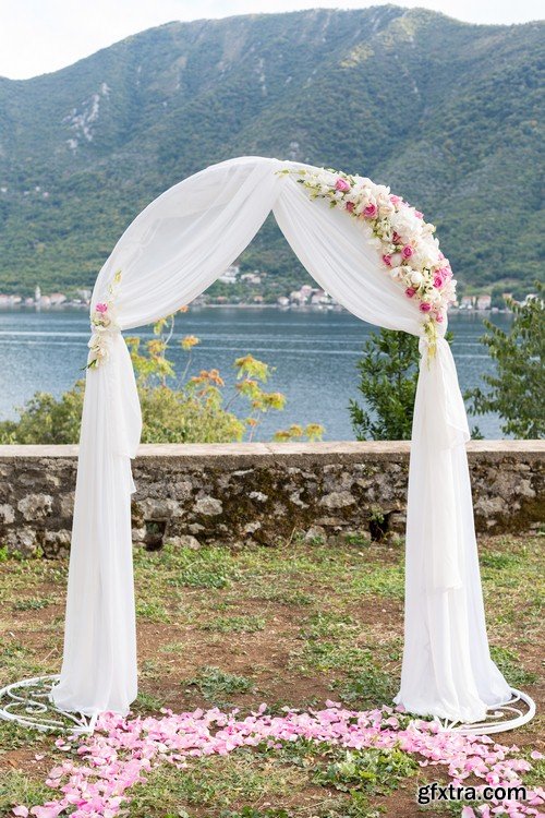 Wedding arch 1-8xJPEGs