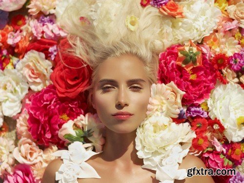 Face of girl in flowers-7xJPEGs