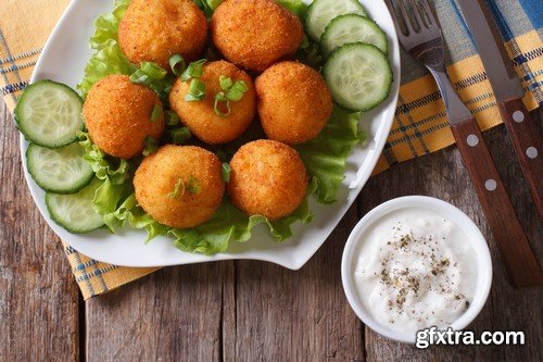 Fried potato balls-6xJPEGs