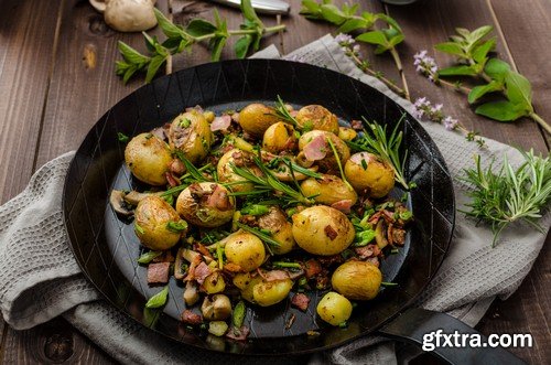 Fried potato balls-6xJPEGs