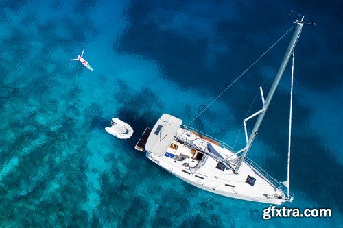 Yachts and Yachting - 25xUHQ JPEG