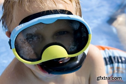 Collection of child dive diver swimming sea travel vacation 25 HQ Jpeg