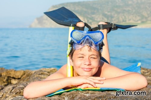 Collection of child dive diver swimming sea travel vacation 25 HQ Jpeg