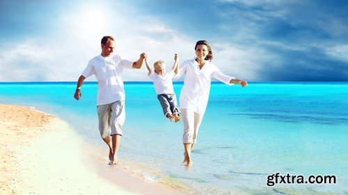 Collection of family travel family mom dad children child vacation autorallies holidays 25 HQ Jpeg