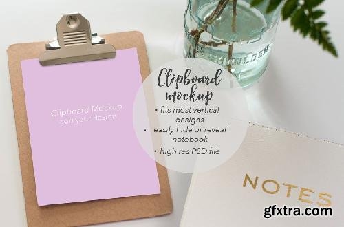 CreativeMarket Flat Clipboard Mockup 689475