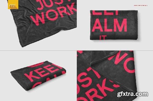 CreativeMarket Fluffy Blanket Mock-up 680316