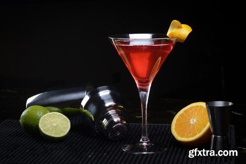 Cocktail on black background-9xJPEGs