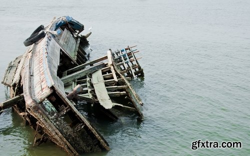 Collection of wreck shipwreck rusty metal remains of sea boat 25 HQ Jpeg