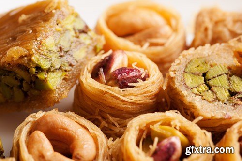 East Sweets & Baklava - 25xUHQ JPEG