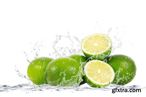 Fruit in spray of water-7xUHQ JPEG