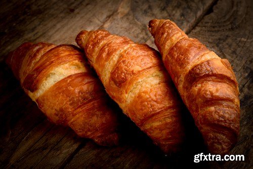 French Croissants - 26xUHQ JPEG