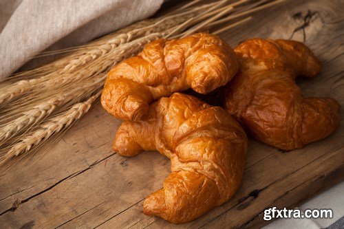 French Croissants - 26xUHQ JPEG