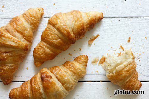 French Croissants - 26xUHQ JPEG