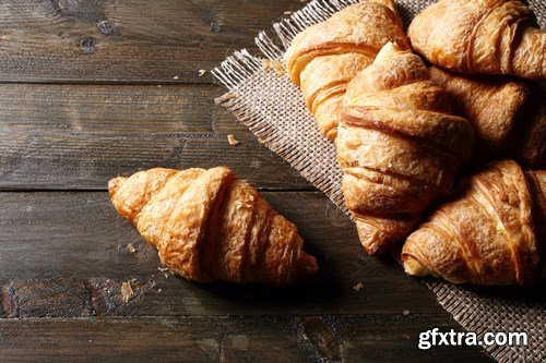 French Croissants - 26xUHQ JPEG