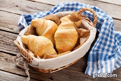 French Croissants - 26xUHQ JPEG