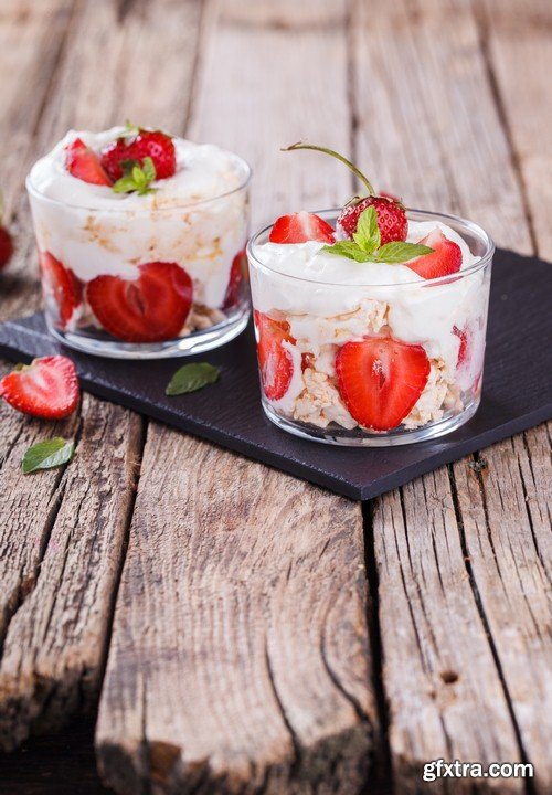 Dessert in glass with fruit-6xUHQ JPEG