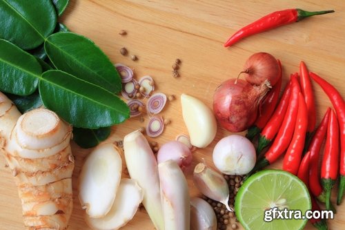 Collection of spices garlic pepper seasoning sharpness 25 HQ Jpeg