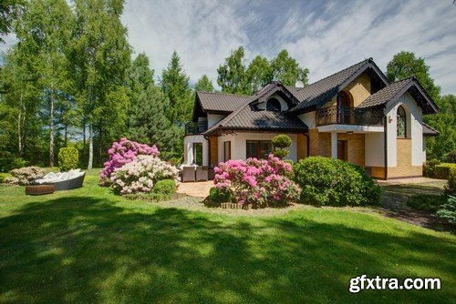 House with beautiful garden - 5 UHQ JPEG