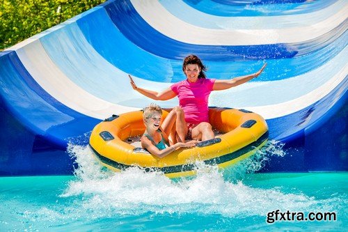 People in water park - 5 UHQ JPEG