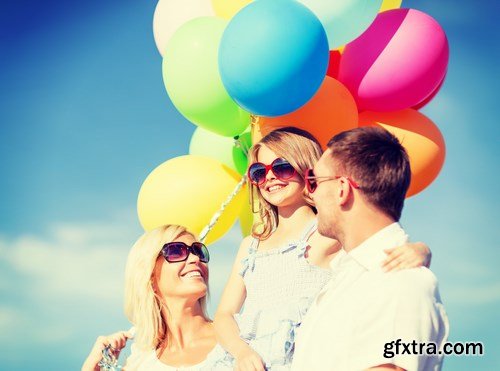 Happy Family & Colorful Balloons - 30xUHQ JPEG