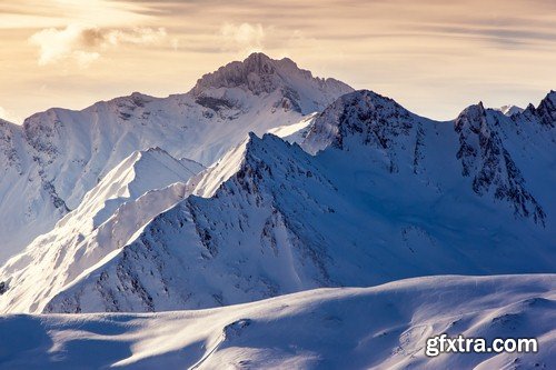 Snowy mountains - 5 UHQ JPEG