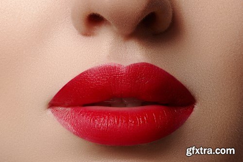 Female Lips - 25xUHQ JPEG