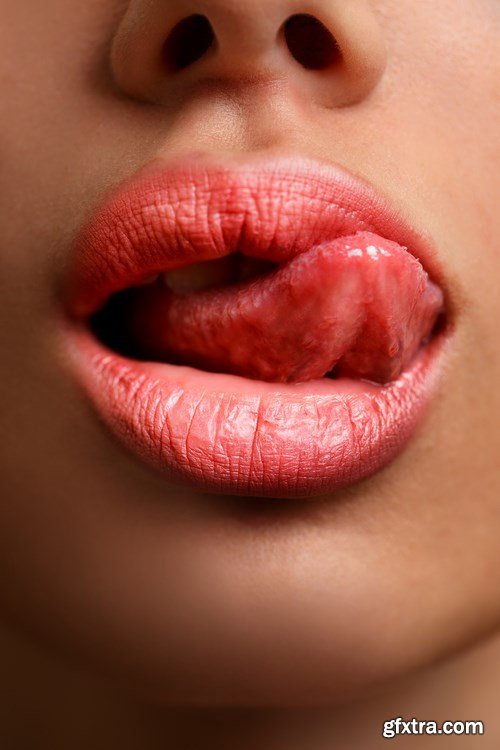 Female Lips - 25xUHQ JPEG