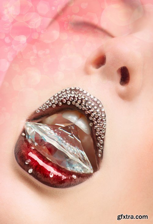 Female Lips - 25xUHQ JPEG