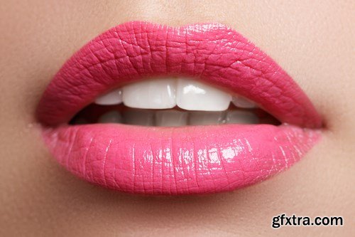 Female Lips - 25xUHQ JPEG