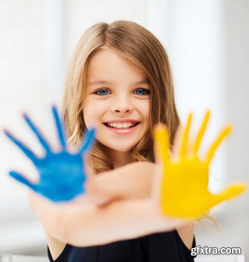 Girl Showing Painted Hands - 16xUHQ JPEG