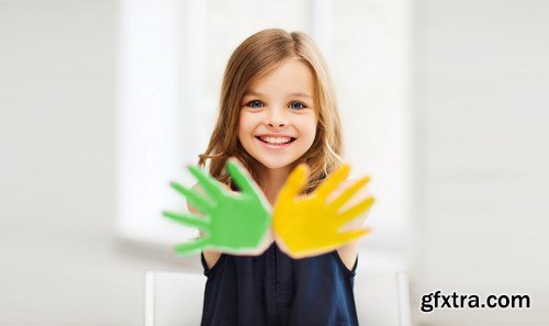 Girl Showing Painted Hands - 16xUHQ JPEG